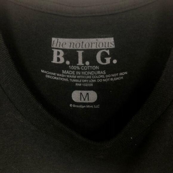 Notorious B.I.G. Women’s Graphic Crop Top Sz Medium Biggie Smalls - Picture 4 of 7